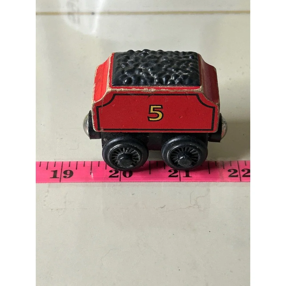 Thomas & Friends Wooden Railway James Tender Red Coal Car Magnetic No 5 Toy